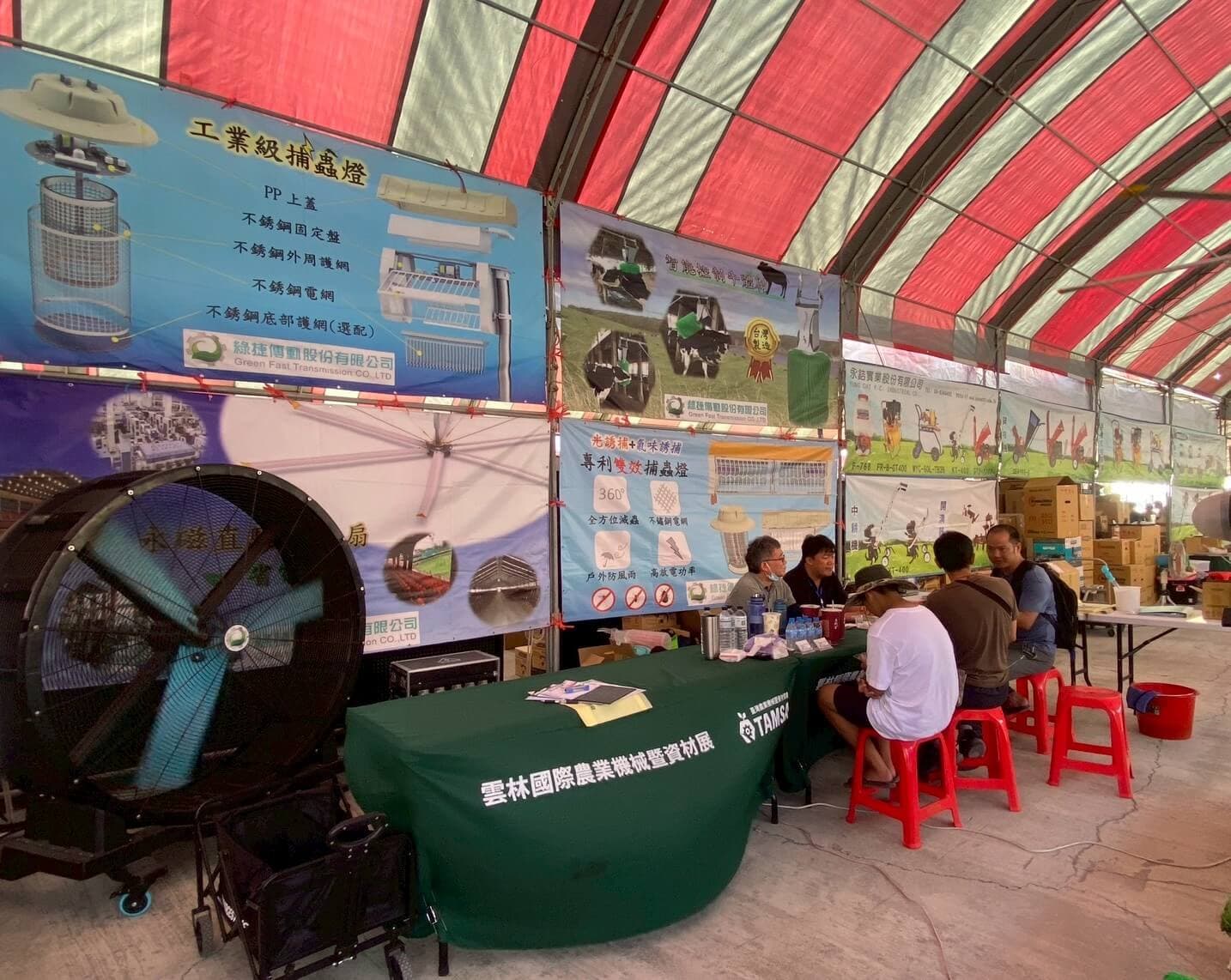 exhibition-gallery-3